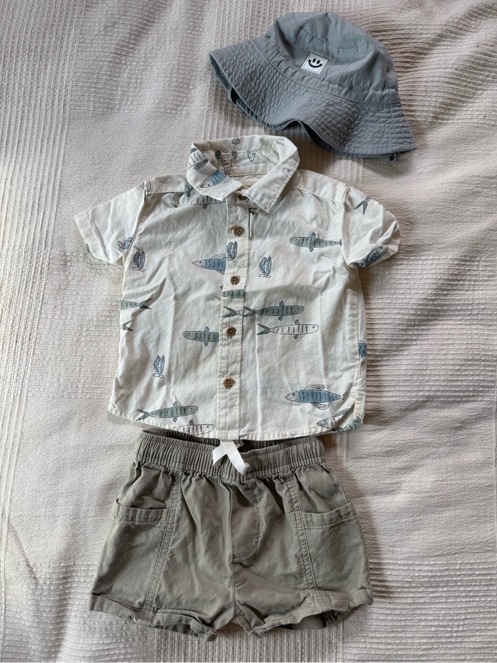 Little Planet by Carter’s Organic Cotton & Linen Outfit | 18M | EUC